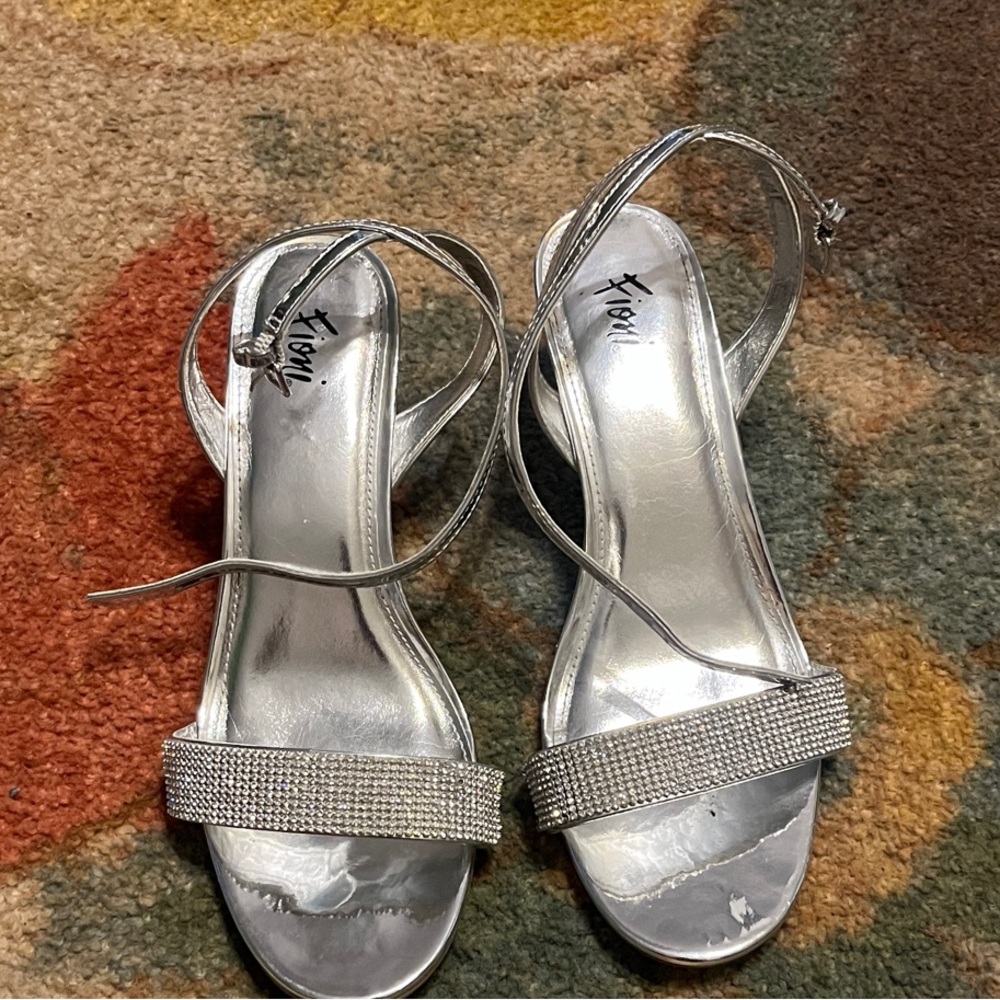 XOXO Shimmering Silver Heels